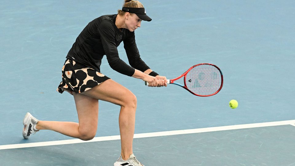 Elena Rybakina defeated Misaki Doi in the semifinals of the Adelaide International.